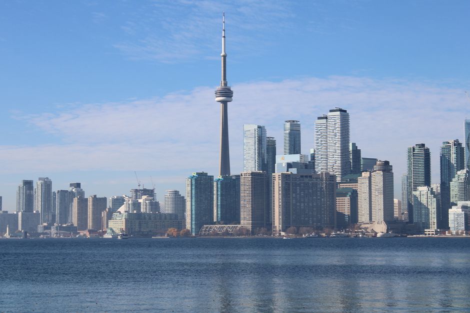 Toronto Condo vs Freehold: Why Sellers Can’t Compete